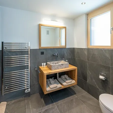 Luxury Colosseo Apartament *