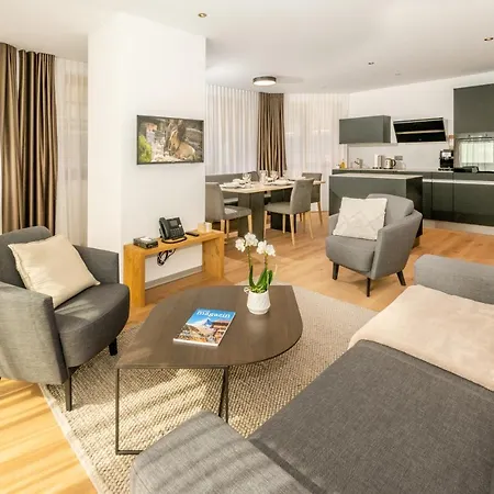 Luxury Colosseo Apartament *